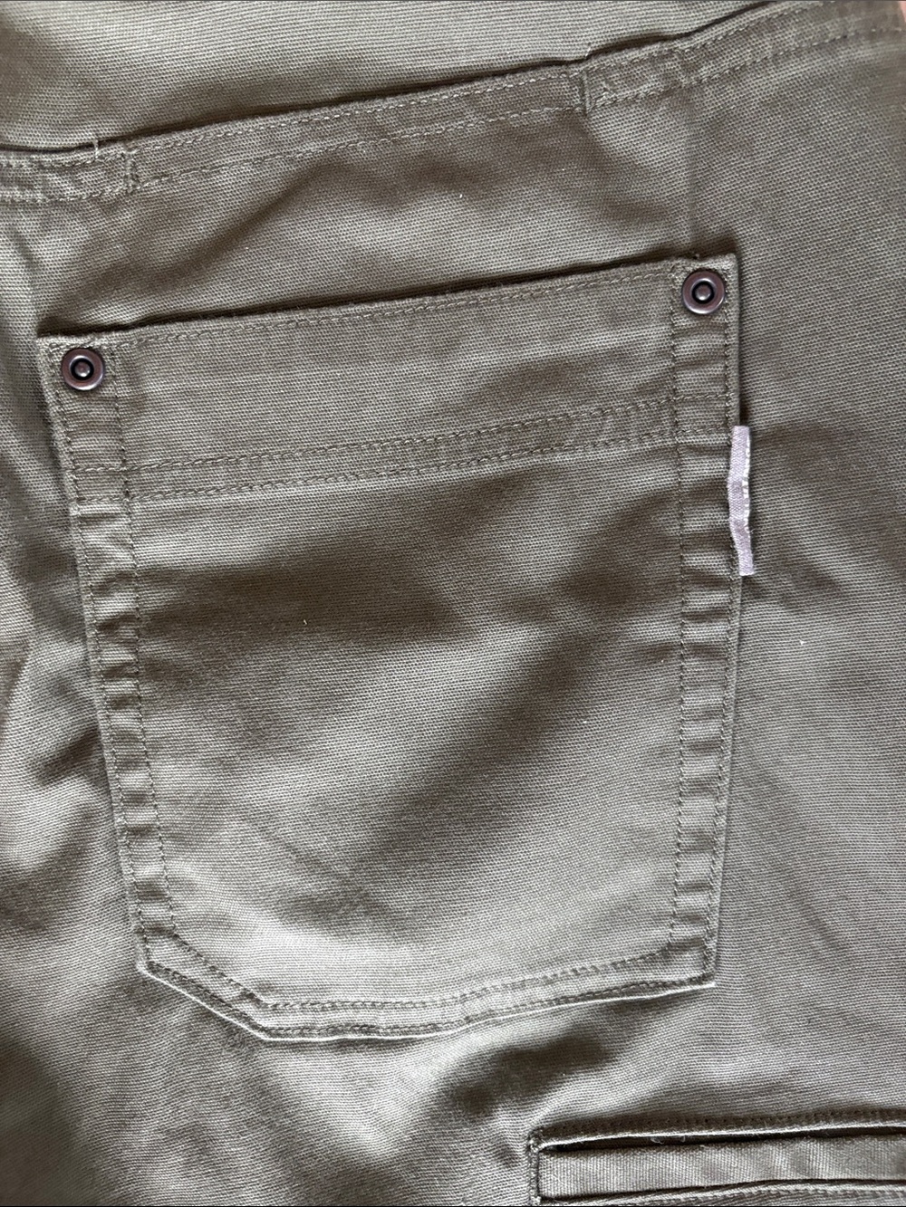 Duluth Olive Green Utility Pants - Picture 4 of 6